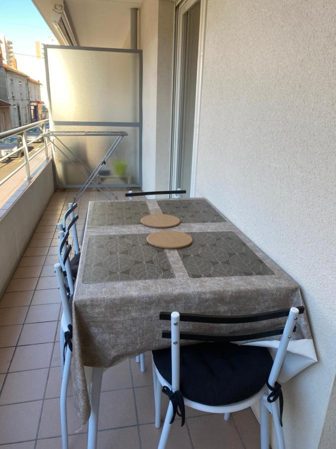 Parking Prive Gratuit, Balcon, 2 Chambres 克莱蒙费朗 外观 照片
