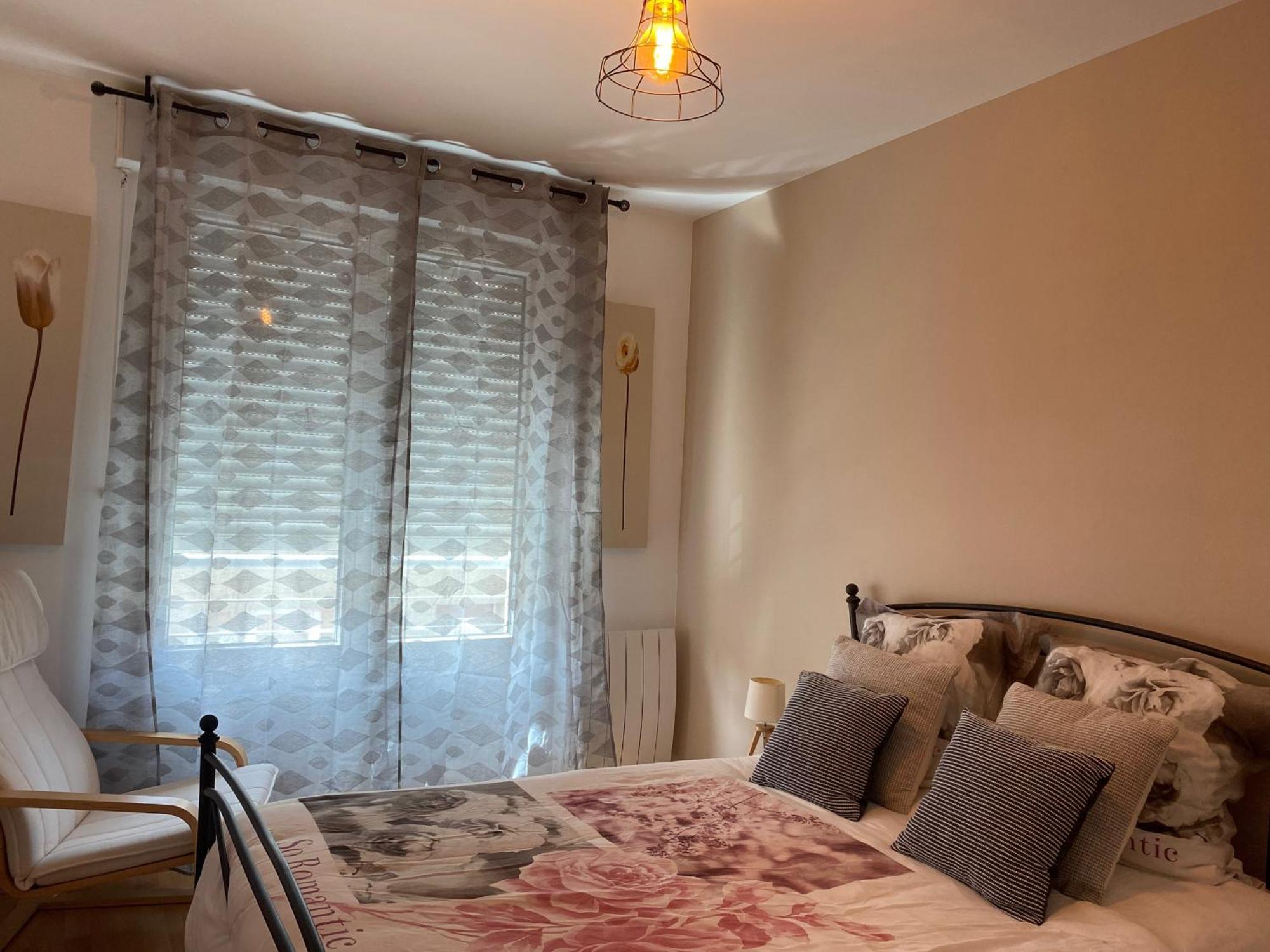 Parking Prive Gratuit, Balcon, 2 Chambres 克莱蒙费朗 外观 照片