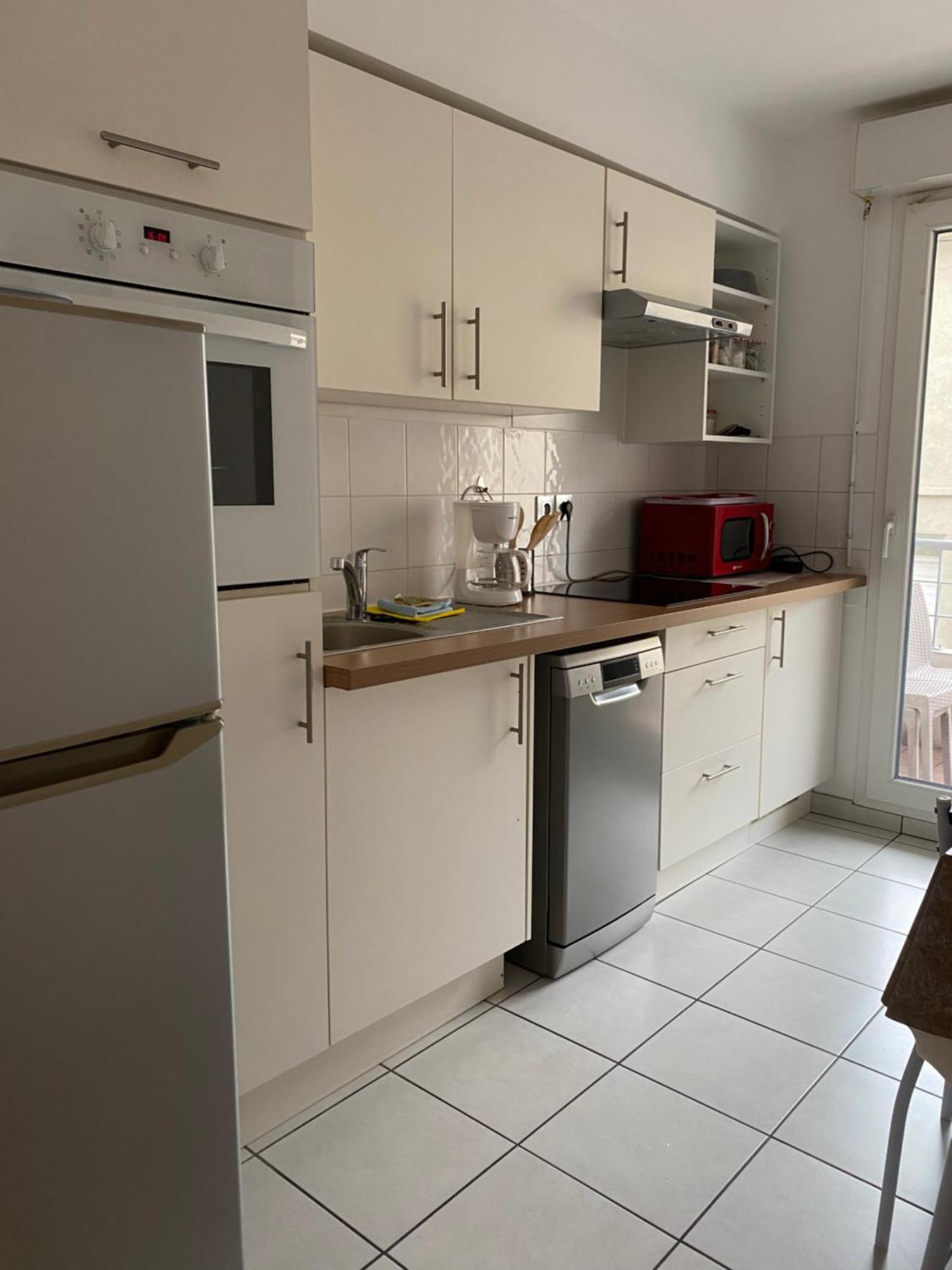 Parking Prive Gratuit, Balcon, 2 Chambres 克莱蒙费朗 外观 照片